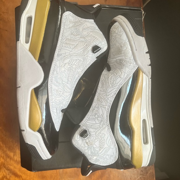 Jordan Dub Zero 'Metallic Gold' - Picture 3 of 7